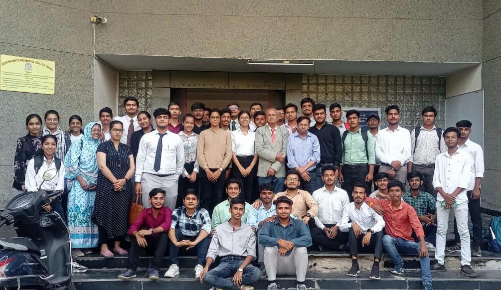 Communication Workshop - Photo 2